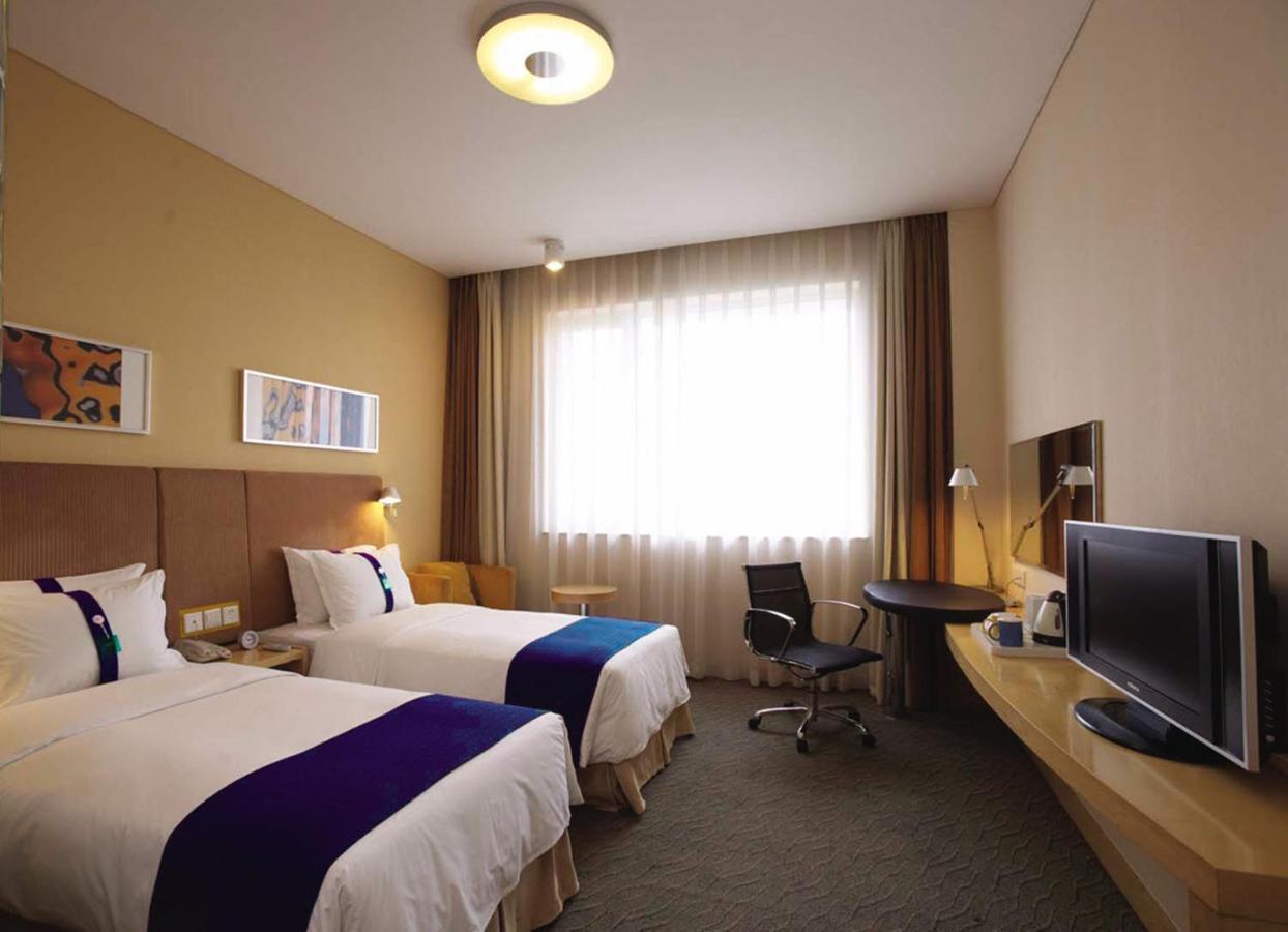 Holiday Inn Express - Jinan Exhibition Center, An Ihg Hotel Camera foto